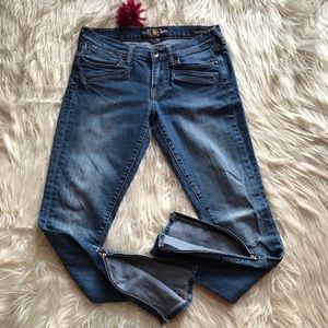 LUCKY BRAND Charlie Capri Jean Blue Size 2/26